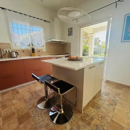 A True Paradise For Unforgettable Vacation - Pool And Sea View Villa