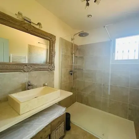A True Paradise For Unforgettable Vacation - Pool And Sea View ניס