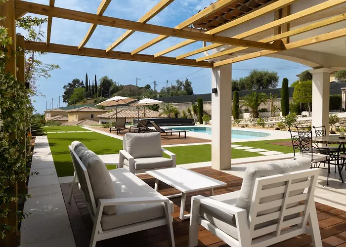 A True Paradise For Unforgettable Vacation - Pool And Sea View *