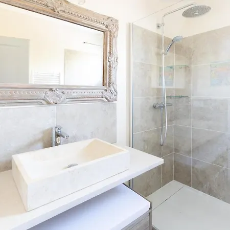 A True Paradise For Unforgettable Vacation - Pool And Sea View Vila